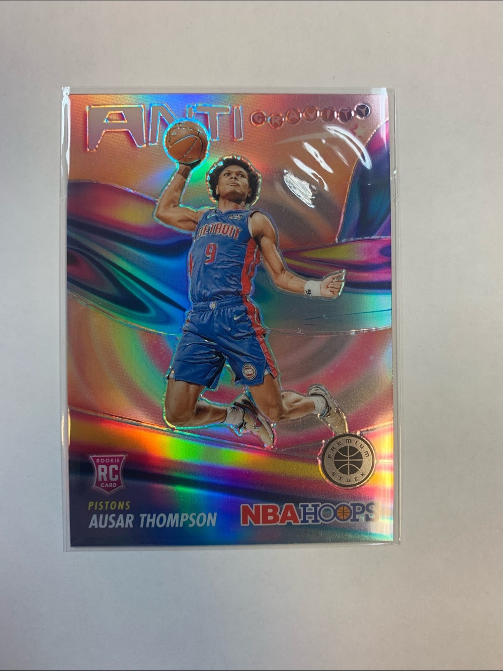 Panini Detroit Pistons Purple Blue Pink Gradient Ausar Thompson Card